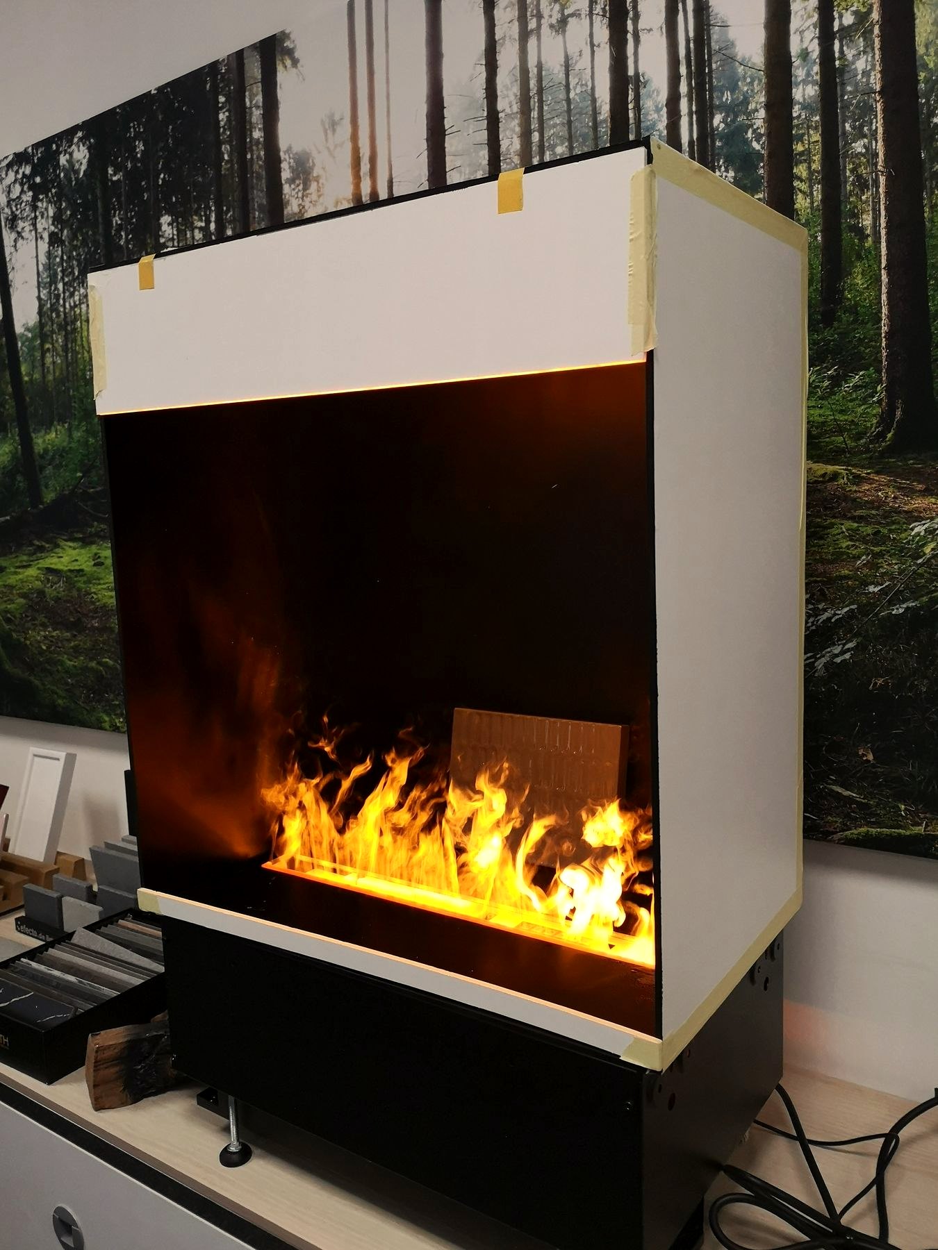 Prototyp mit brennender Flamme